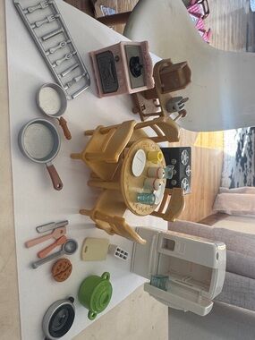 Kids Dollhouse Kitchen Playset - Gold Table & Accessories